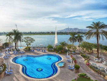 Hotel-Img