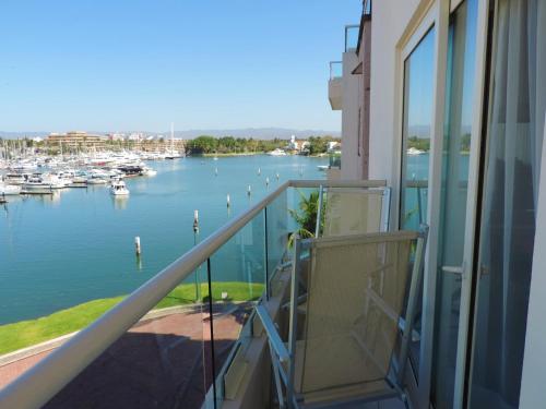 marina banderas suites