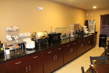 castle rock inn and suites