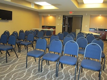 comfort inn and suites galt lodi north