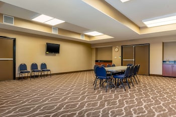 comfort inn and suites galt lodi north
