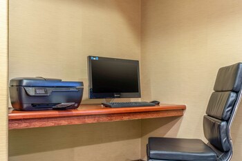 comfort inn and suites galt lodi north