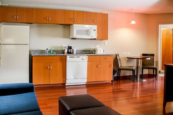 comfort suites at virginia center commons