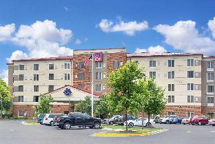 comfort suites at virginia center commons