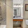 comfort suites at virginia center commons