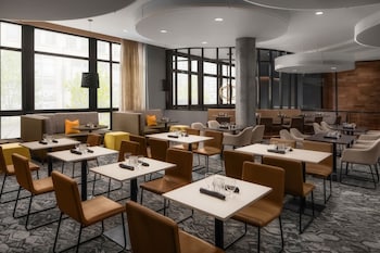 courtyard by marriott seattle bellevue downtown