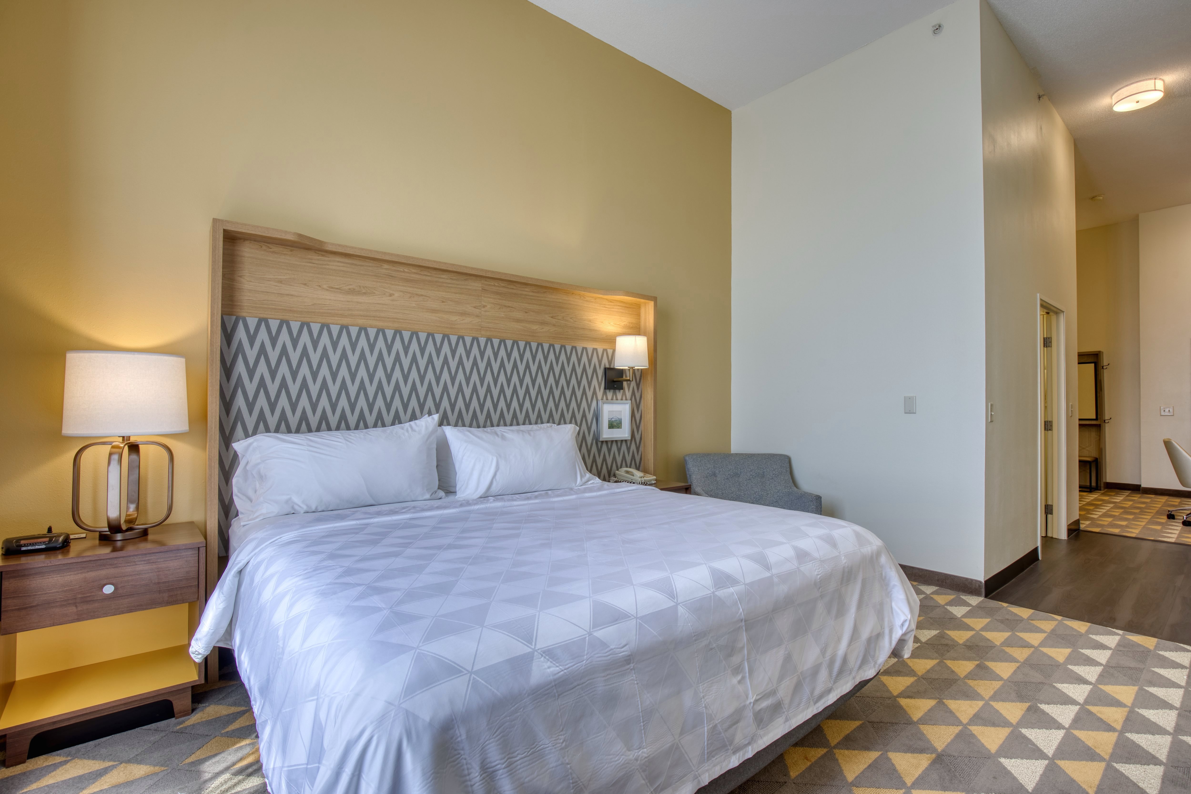 holiday inn hotel and suites madison west an ihg hotel