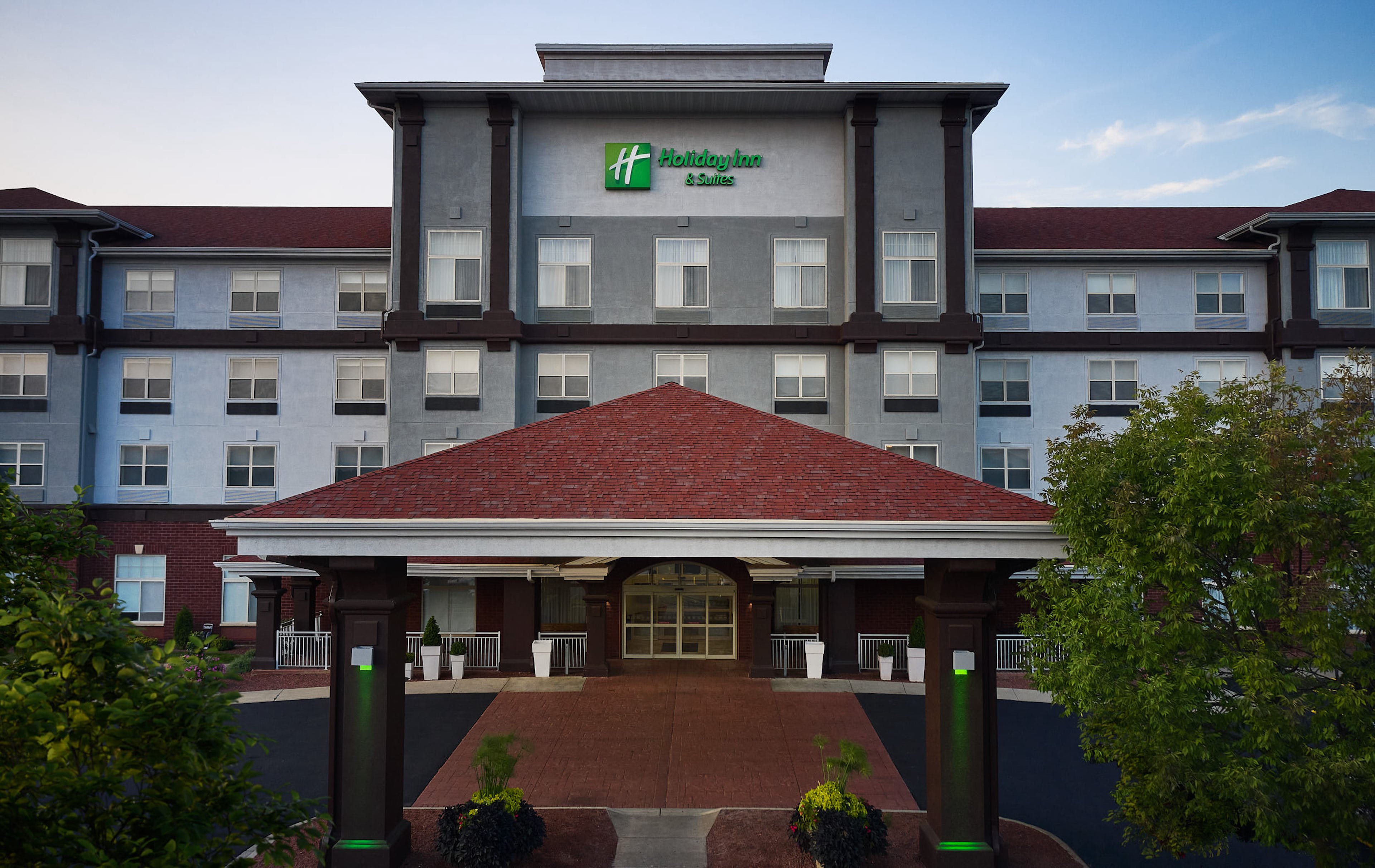 holiday inn hotel and suites madison west an ihg hotel