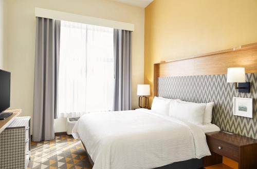 holiday inn hotel and suites madison west an ihg hotel