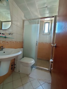 gulizar hotel konyaalti