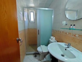 gulizar hotel konyaalti