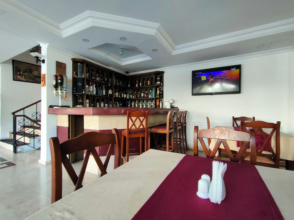 gulizar hotel konyaalti