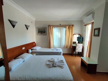 gulizar hotel konyaalti