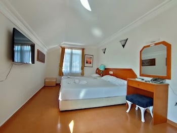 gulizar hotel konyaalti