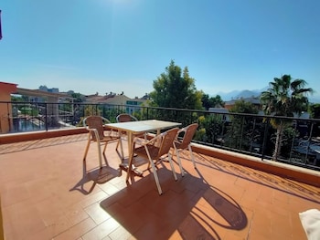 gulizar hotel konyaalti