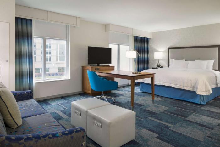 hampton inn and suites rosemont chicago ohare
