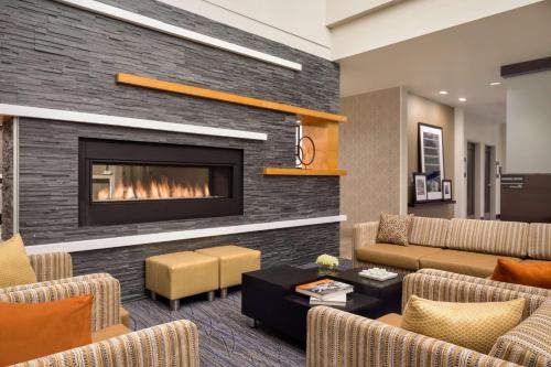 hampton inn and suites rosemont chicago ohare