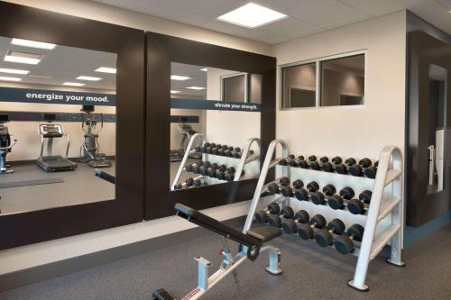 hampton inn and suites rosemont chicago ohare
