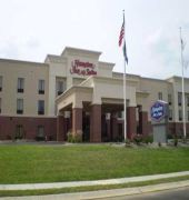 hampton inn and suites madisonville