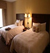hampton inn and suites madisonville