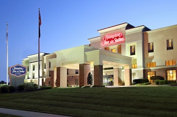 hampton inn and suites madisonville