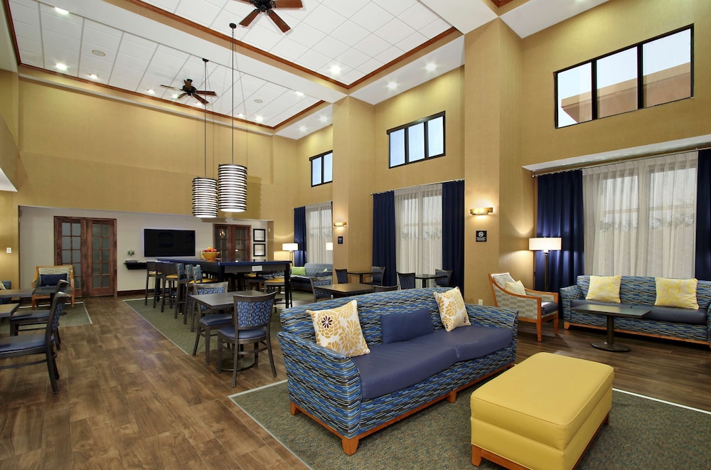 hampton inn and suites madisonville