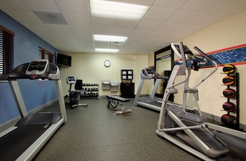 hampton inn and suites madisonville