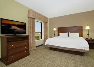 hampton inn and suites madisonville