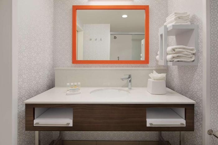 hampton inn santa cruz west ca