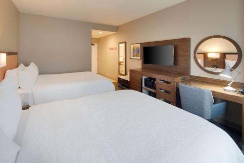 hampton inn santa cruz west ca