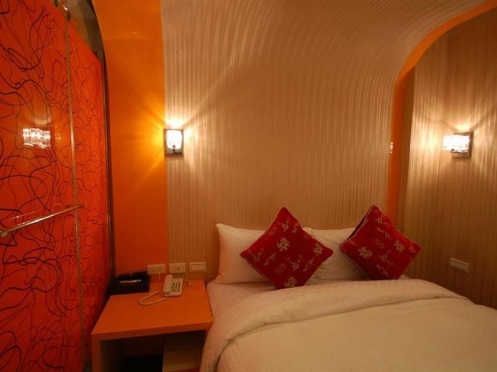 lio hotel ximen