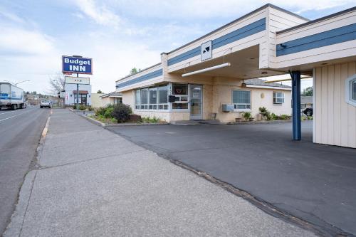 Budget Inn Madras By Oyo,Mount Road,2 star