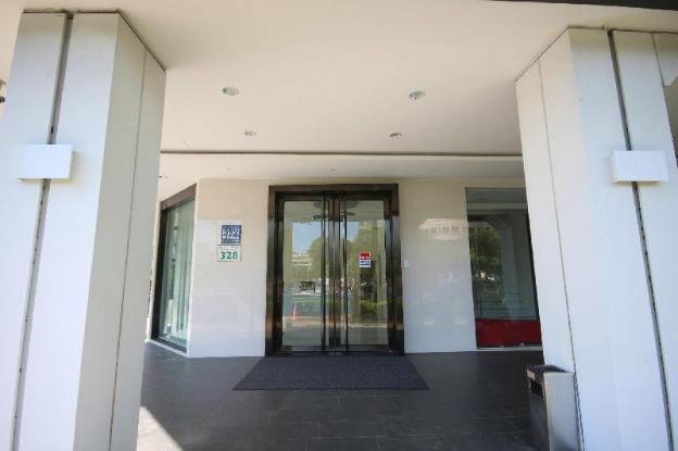 papa whale kaohsiung formosa boulevard