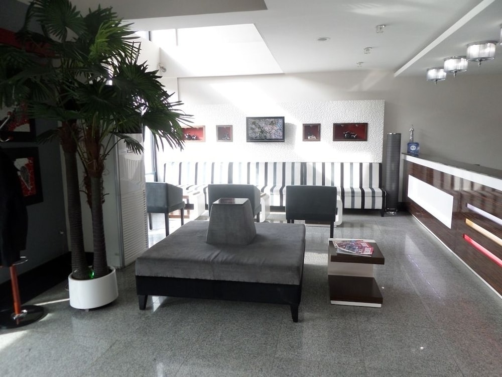 hotel la bella soma