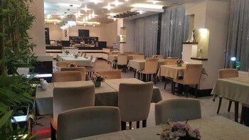 hotel la bella soma