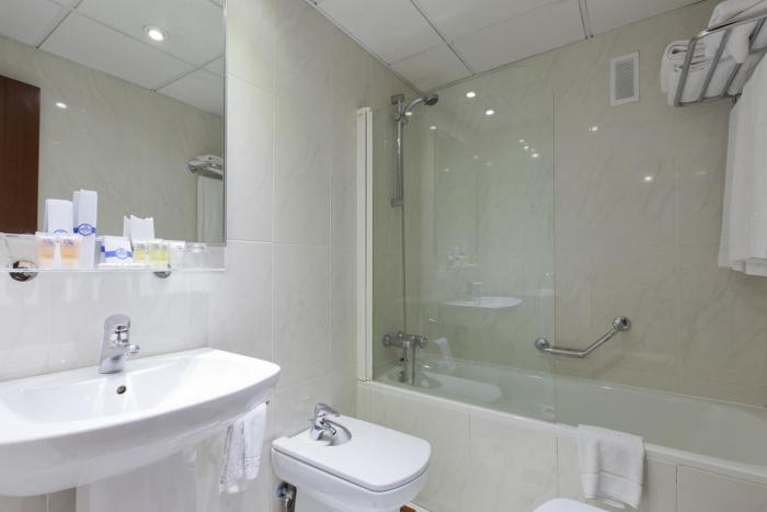 espahotel plaza basilica