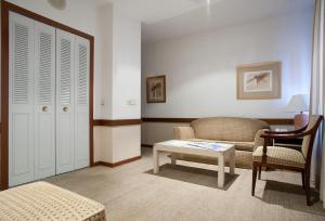 espahotel plaza basilica