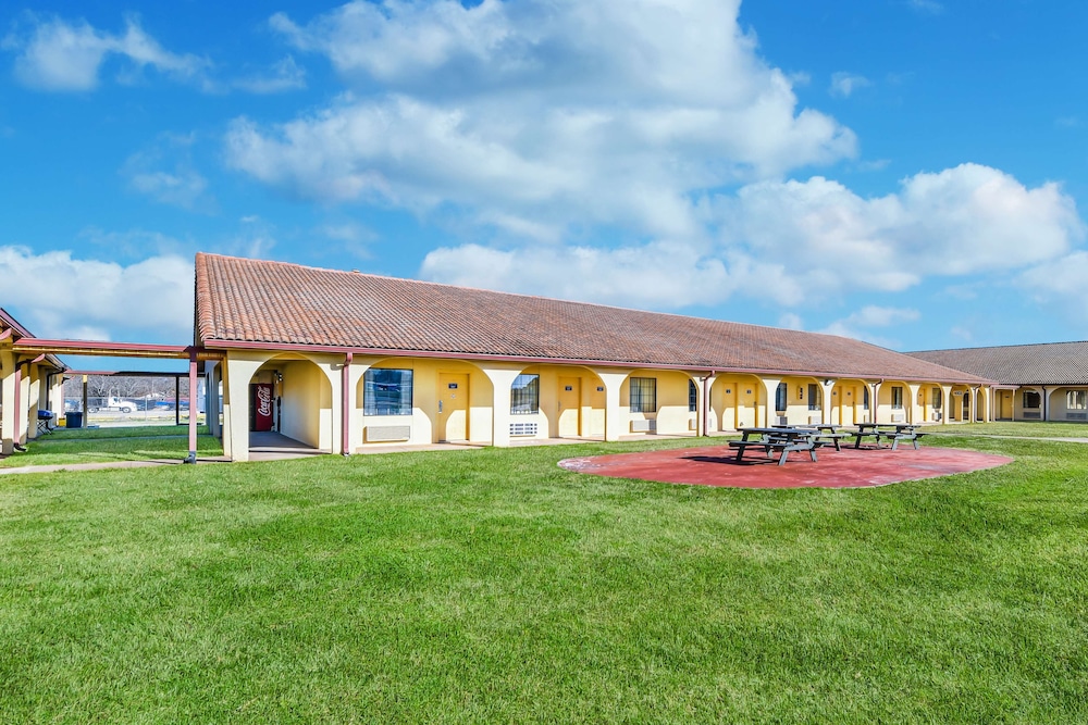 americas best value inn bonham