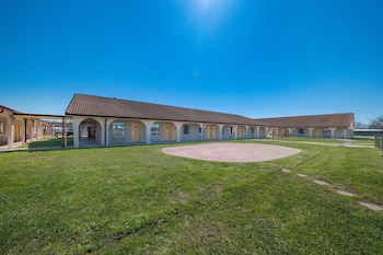americas best value inn bonham