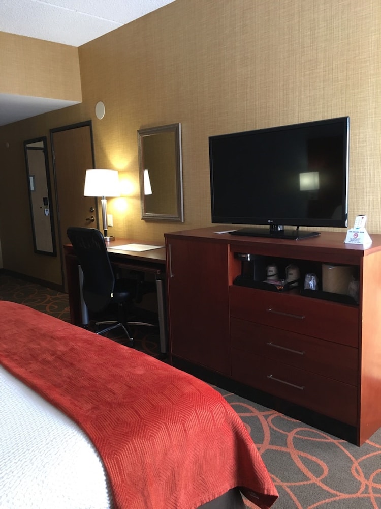 best western plus fresno airport hotel