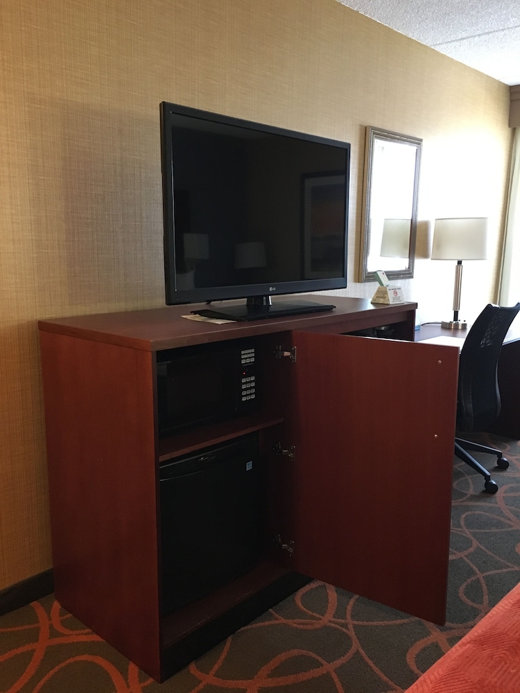best western plus fresno airport hotel
