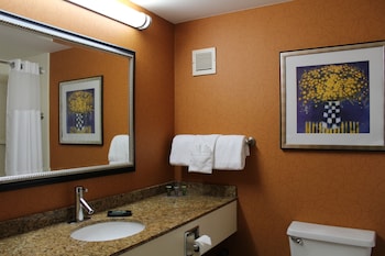 best western plus fresno airport hotel