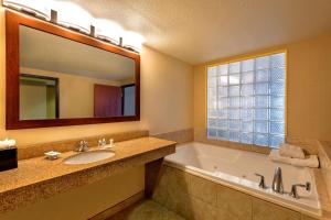 comfort suites goodyear west phoenix