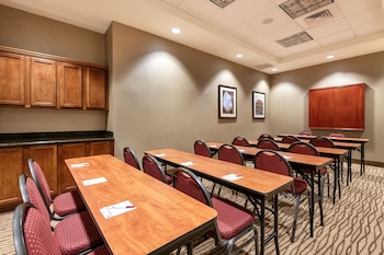 comfort suites goodyear west phoenix