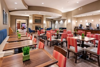 comfort suites goodyear west phoenix
