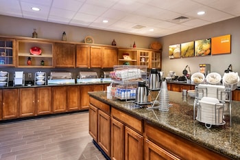 comfort suites goodyear west phoenix