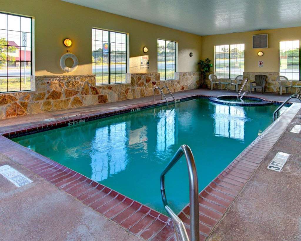 quality inn and suites glen rose