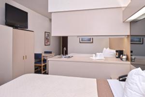 americas best value inn and suites maryville