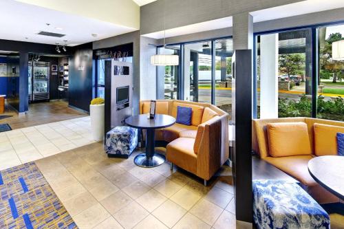 courtyard by marriott chicago glenview northbrook