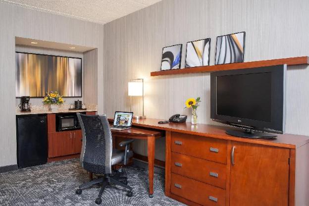 courtyard by marriott chicago glenview northbrook